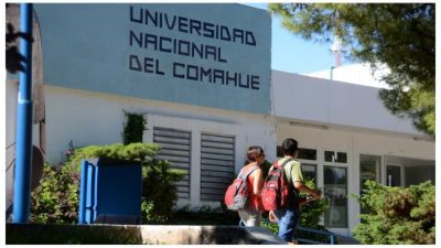 Neuquén: La crisis económica profundiza la deserción estudiantil en la UNC