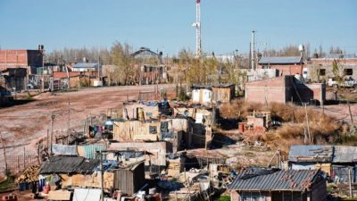 Casi 24.000 neuquinos viven en asentamientos irregulares