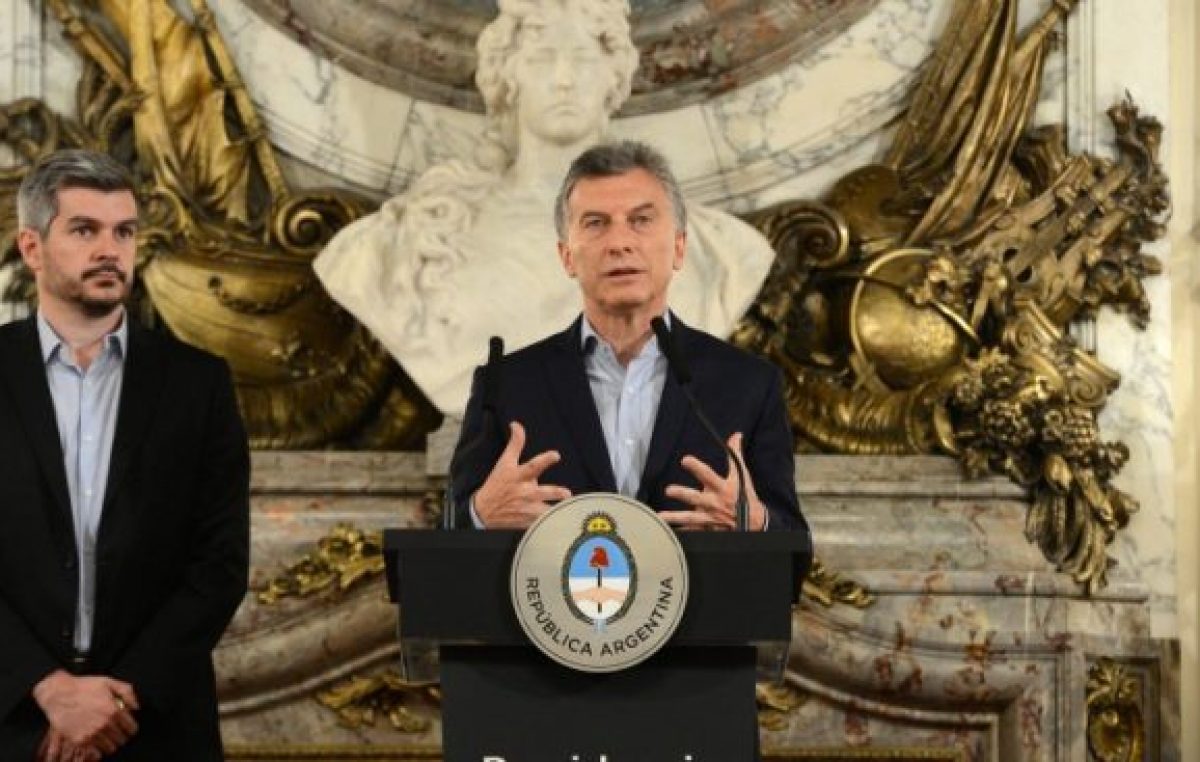 A tres meses de terminar su mandato, Macri implementa control de cambios