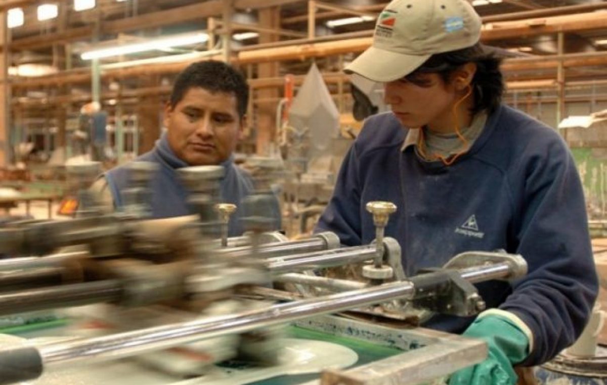 El 70% de los trabajadores argentinos gana menos de 24 mil pesos al mes