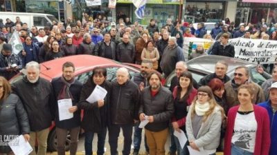 Morón: Trabajadores Municipales contra los despidos