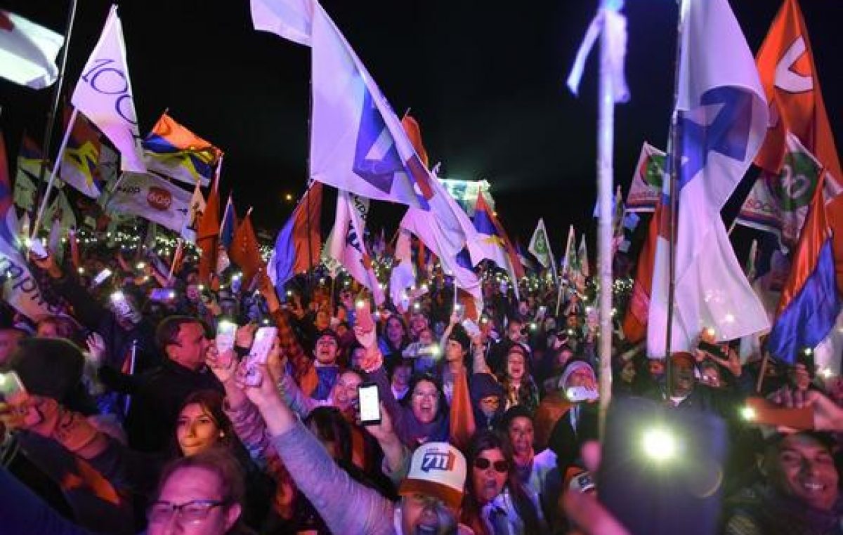 El domingo los uruguayos deciden sobre la continuidad del Frente Amplio