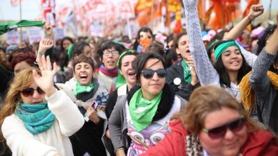 Alojamiento, visitas guiadas y comercios abiertos: Así se prepara La Plata para recibir al 34° Encuentro Nacional de Mujeres