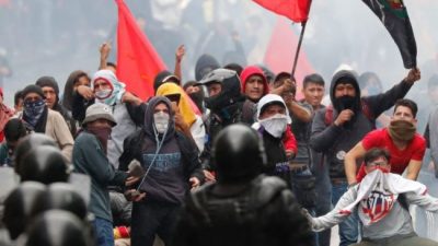 Quita de subsidios a los combustibles: Ecuador declaró el estado de excepción por protestas