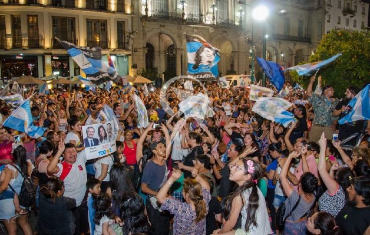Alegría sin reparos por el triunfo de Alberto Fernández en las elecciones