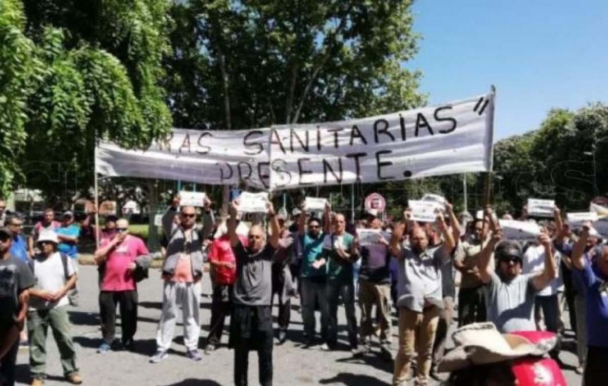 Se profundiza el conflicto con el STMN: Municipales cortarán el Puente Colgante