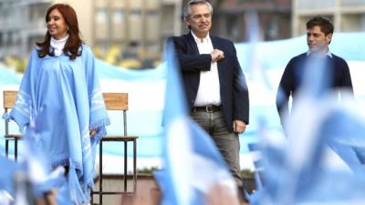 Alberto y Cristina cerraron la campaña en Mar del Plata con una consigna: “Nunca más al neoliberalismo”