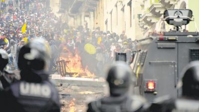 Cronología de la crisis en Ecuador