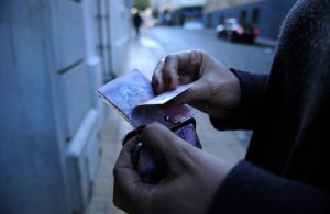 Macri dejará como herencia el salario pulverizado