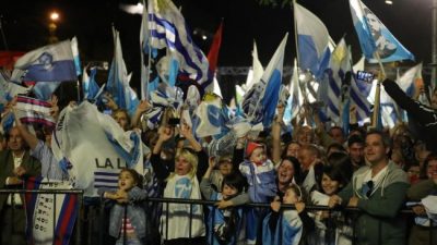 Paridad extrema en el ballottage uruguayo