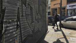 Un 50 por ciento más de locales vacíos