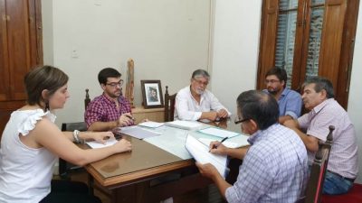 Municipio de La Paz acordó una suba salarial del 30%