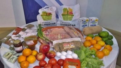 Feria de alimentos en Concordia