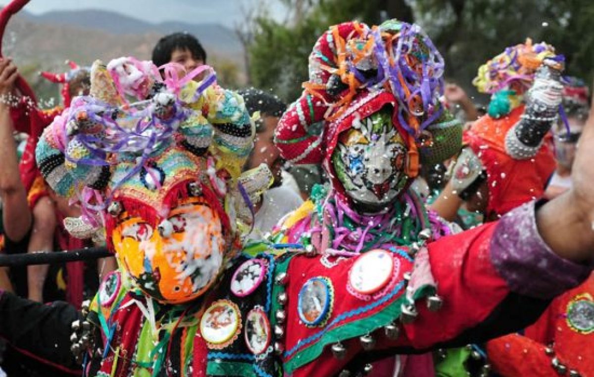 Del 20 al 29 de febrero se podrá vivir el 22º Desentierro del Carnaval Andino