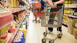 La canasta familiar rosarina superó los 62 mil pesos en enero
