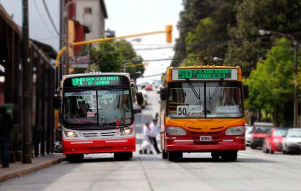 Provincia de Río Negro transferirá a municipios el dinero para mantener el costo del boleto del transporte