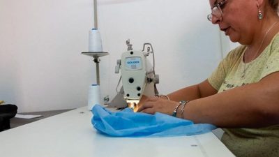 Paraná: el taller textil municipal produce elementos para prevenir la pandemia