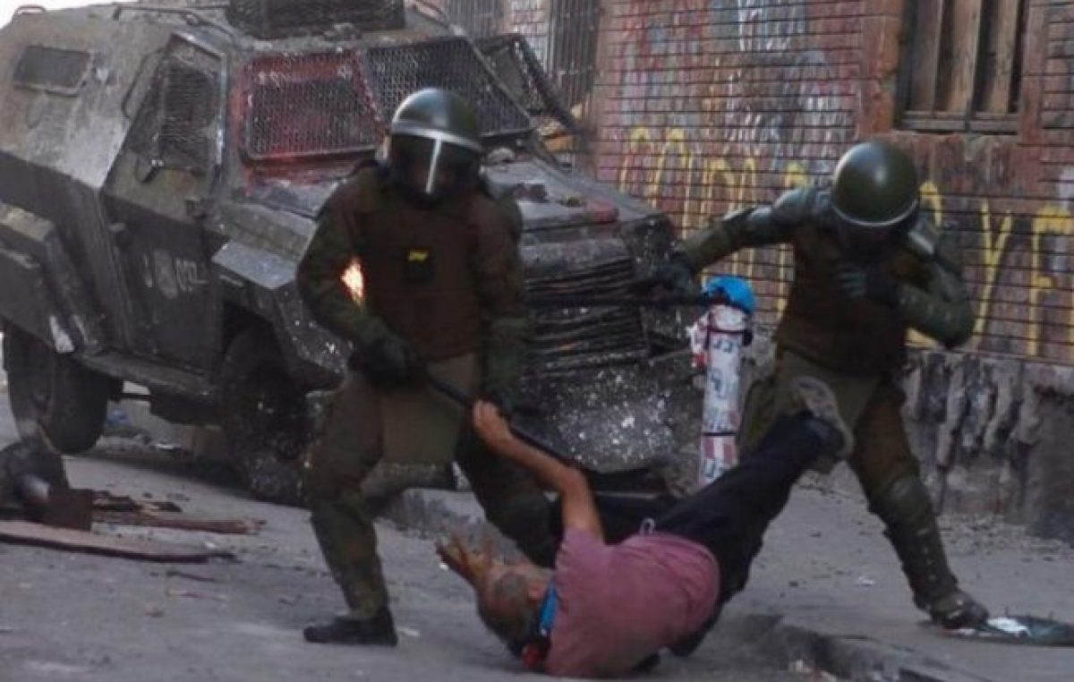 Carabineros, el brazo armado del Estado en las calles de Chile