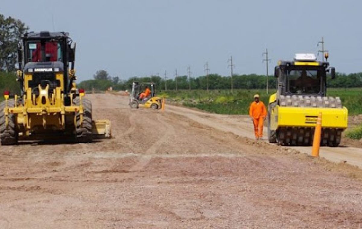 El gobierno lanzará su primer gran proyecto de obra pública para 300 municipios