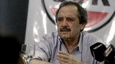 Alfonsín tildó de «poco seria» la campaña opositora «Travesía por la Democracia»