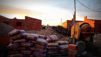 UOCRA: 13 mil obreros en Río Negro «sin salir a trabajar»