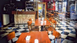 Incierto futuro para 14 mil personas que trabajan en bares y restaurantes rosarinos