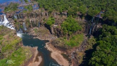 Las Cataratas del Iguazú con un futuro desalentador
