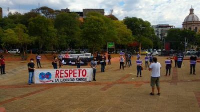 En medio de la crisis sanitaria, periodistas paraguayos denuncian despidos masivos