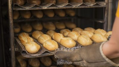 Las ventas en las panaderías santafesinas cayeron un 60 por ciento