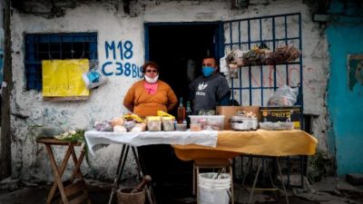 En las villas, el precio de los alimentos subió más del 20 por ciento en lo que va del año