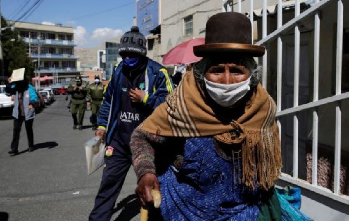 Perú sufre 250 mil contagios y la peor caída económica en 100 años