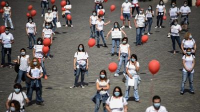 Italia: Las mujeres pagan el precio más alto por el coronavirus