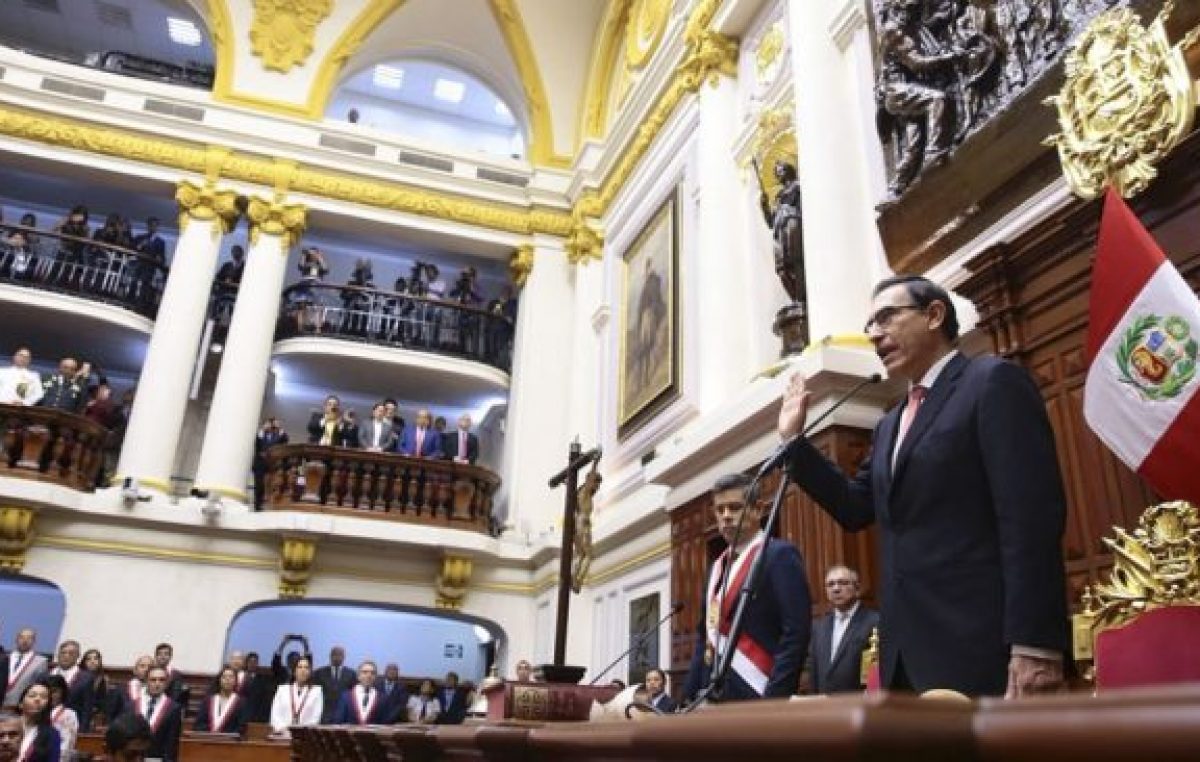 Perú, al borde de otro conflicto de poderes en menos de un año