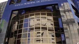 Vence el plazo para que el intendente de Rosario salde una deuda heredada de Fein