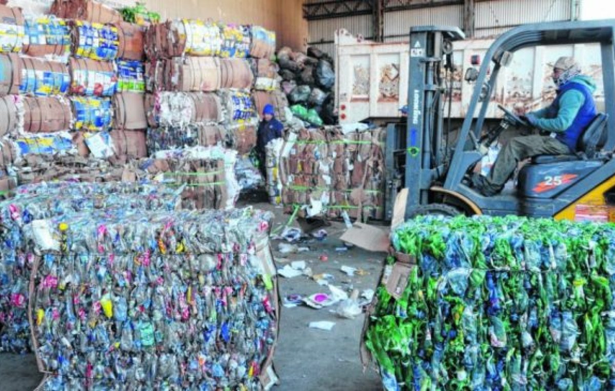 Provincia subsidia a los recicladores de Bariloche