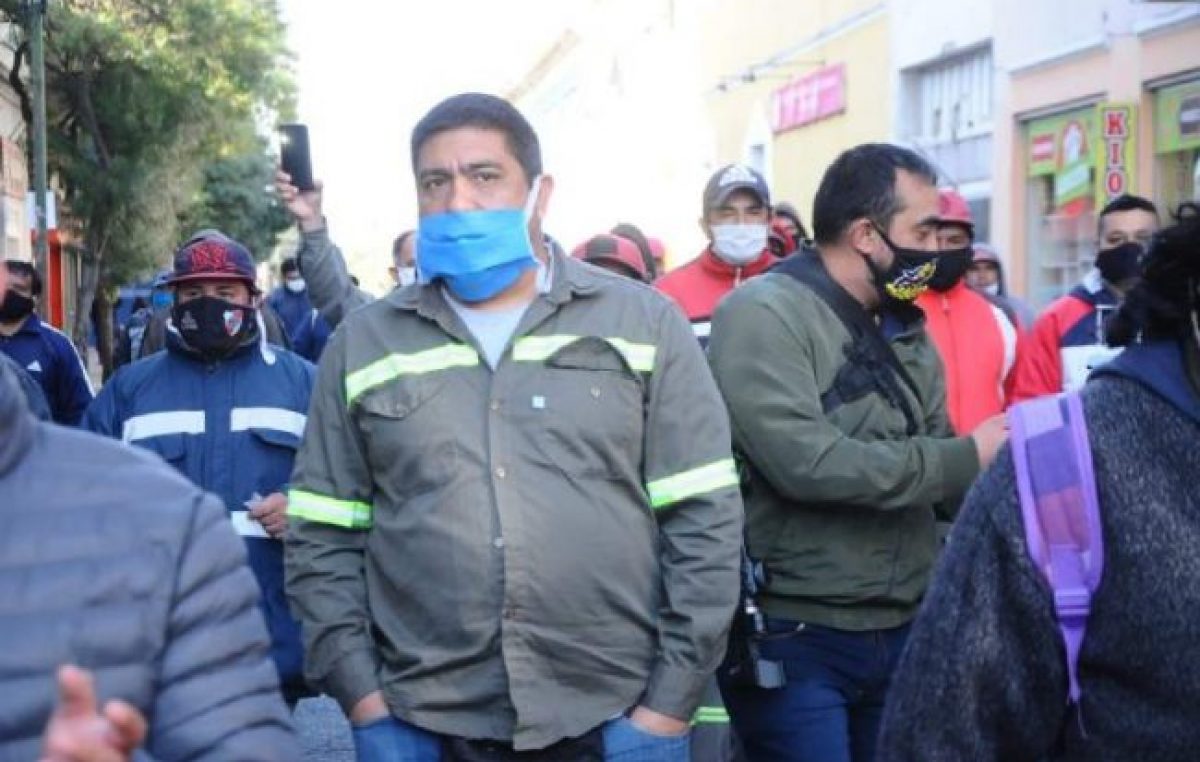 Catamarca: Trabajadores del SOEM marcharon por las calles del centro
