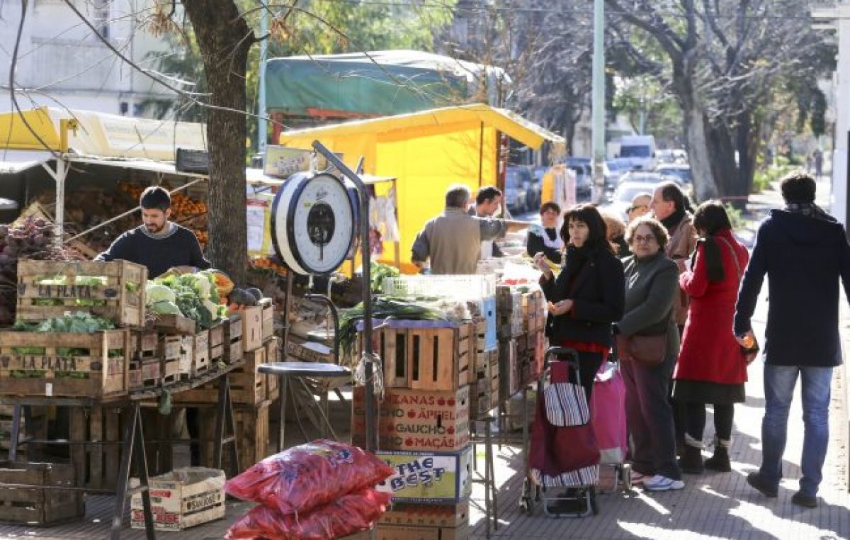 La canasta básica de alimentos subió 5,2 por ciento en Rosario durante julio