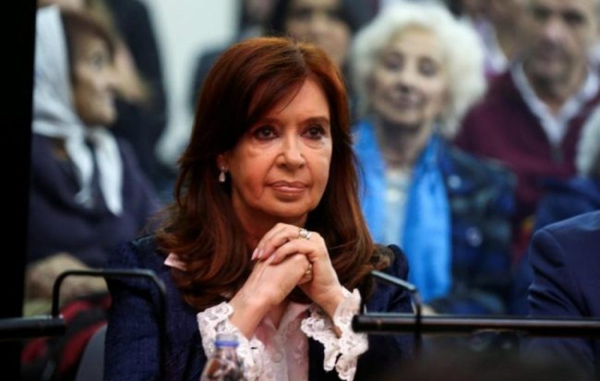 Cristina Fernández: «El país todavía se debe una verdadera reforma judicial»
