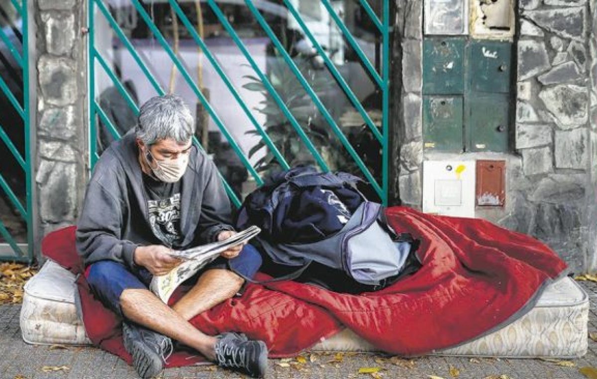 Organizaciones sociales denuncian que crecen los sin techo en la ciudad de Buenos Aires