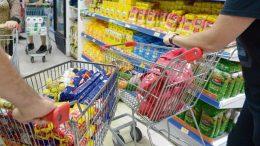 La inflación nacional despertó en agosto y registró un 2,7%
