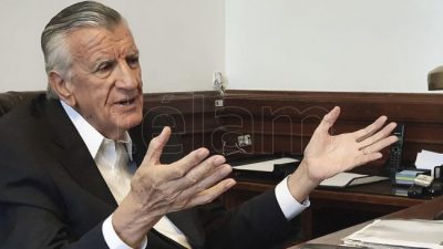 Gioja: «Macri incendió el país y hoy pontifica»