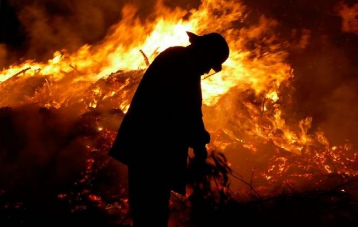 «Enfrentamos uno de los incendios más complicados del mundo», dijo el jefe del operativo