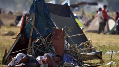 Cristina Kirchner: «La ocupación de tierra por vivienda no es una cuestión populista»