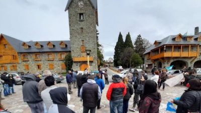 Fuertes reclamos de jubilados municipales hacia el intendente de Bariloche