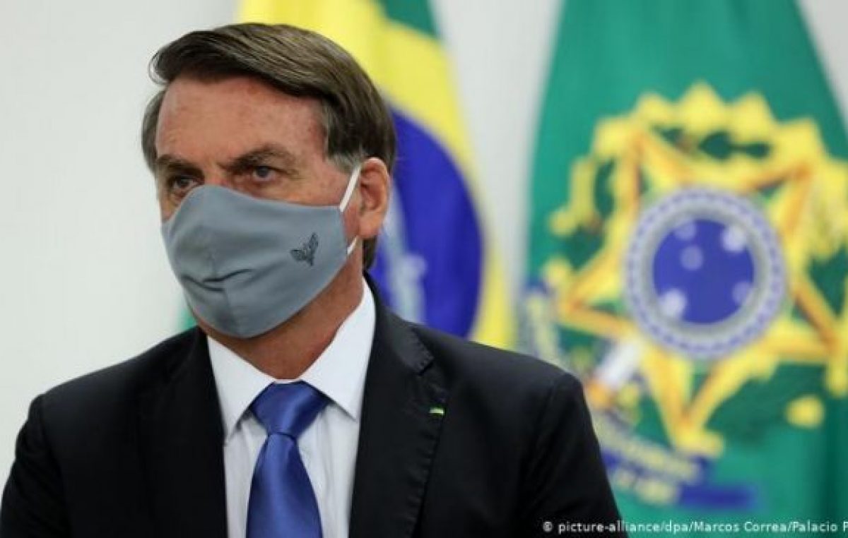 Jair Bolsonaro derogó un decreto que avanzaba hacia la privatización de la salud pública