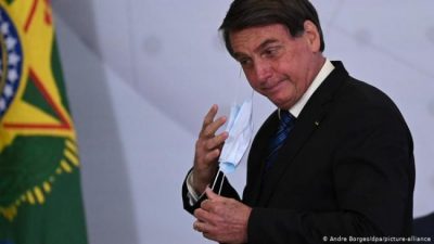 El apoyo abierto de Bolsonaro a Trump incomoda a excancilleres