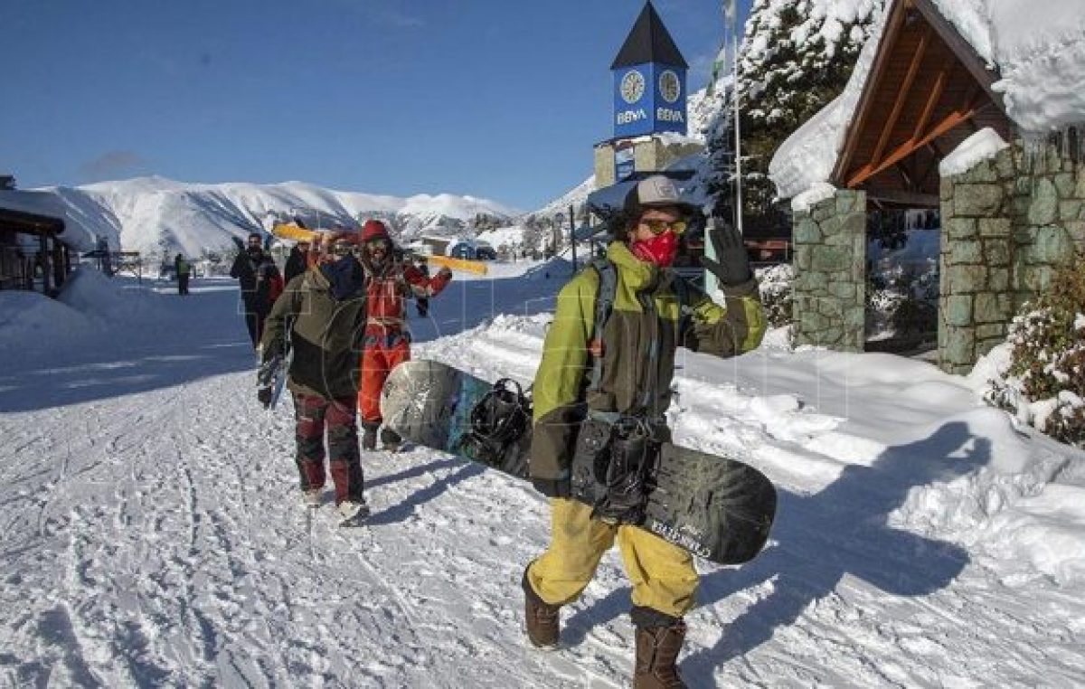Bariloche: habilitan actividades de turismo como «prueba piloto» para una reapertura
