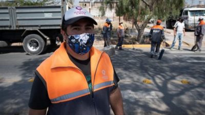 Godoy Cruz: Esenciales silenciosos, historias de los que nunca pararon de cuidar la limpieza