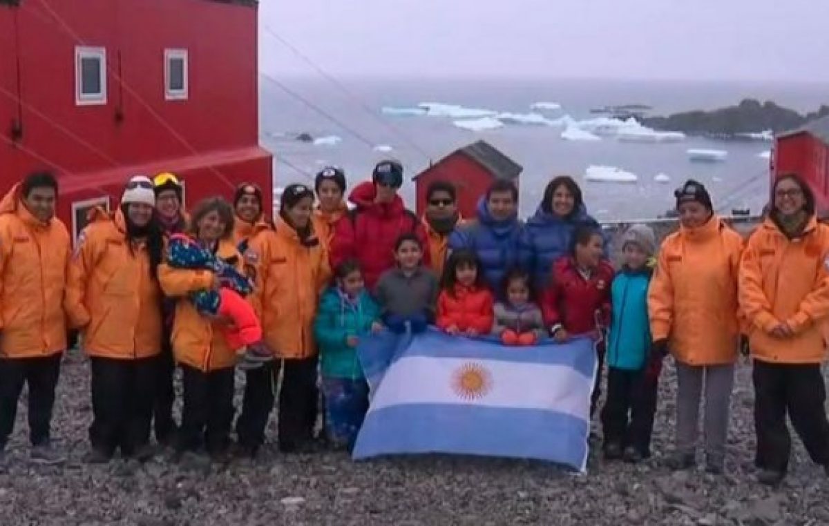 La única escuela donde este año hubo clases presenciales, en la Antártida, cierra en 2021