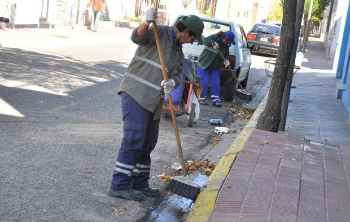 En Jujuy hay 2300 trabajadores municipales con sueldos mensuales de menos de 4 mil pesos